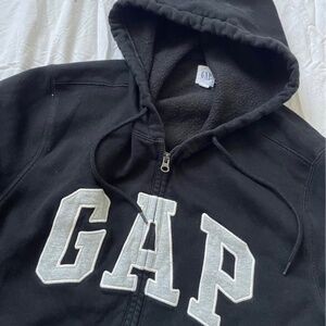 Used authentic GAP Hoodie in mint condition